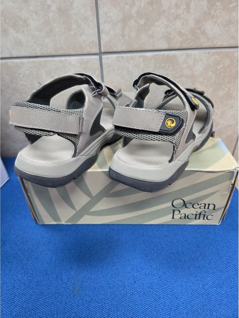 Ocean Pacific Men's Beige and Black Sport Sandals Size 12 NIB
